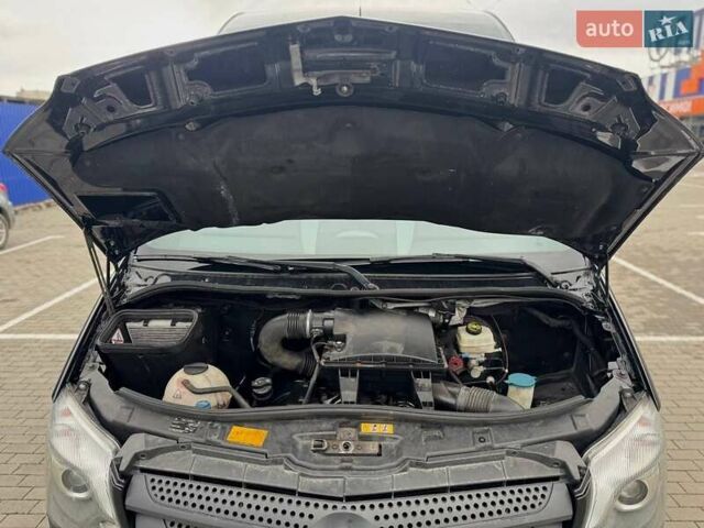 Черный Мерседес Sprinter, объемом двигателя 3 л и пробегом 400 тыс. км за 36500 $, фото 39 на Automoto.ua