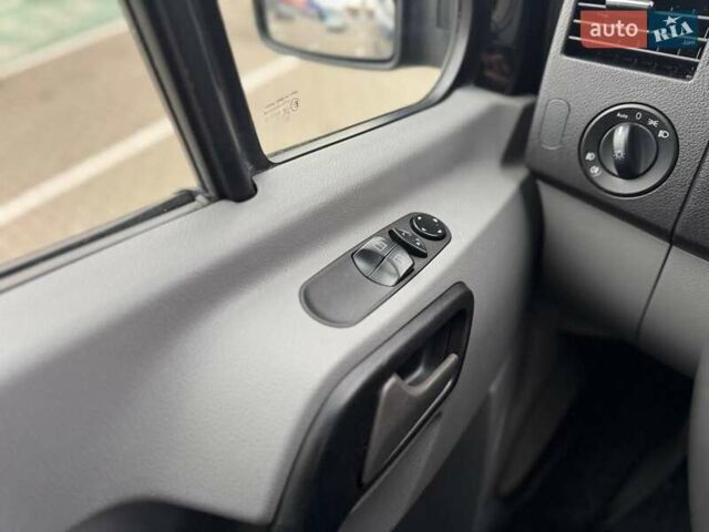 Черный Мерседес Sprinter, объемом двигателя 3 л и пробегом 400 тыс. км за 36500 $, фото 19 на Automoto.ua