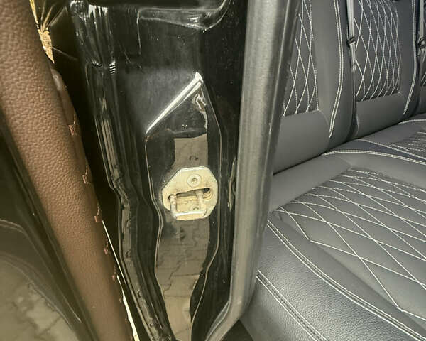 Чорний Мерседес Sprinter, об'ємом двигуна 3 л та пробігом 470 тис. км за 37500 $, фото 25 на Automoto.ua