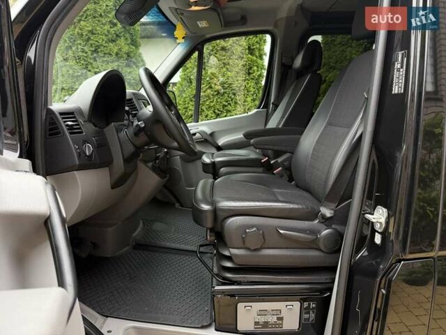 Черный Мерседес Sprinter, объемом двигателя 2.2 л и пробегом 181 тыс. км за 26900 $, фото 38 на Automoto.ua