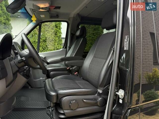 Черный Мерседес Sprinter, объемом двигателя 2.2 л и пробегом 181 тыс. км за 26900 $, фото 40 на Automoto.ua