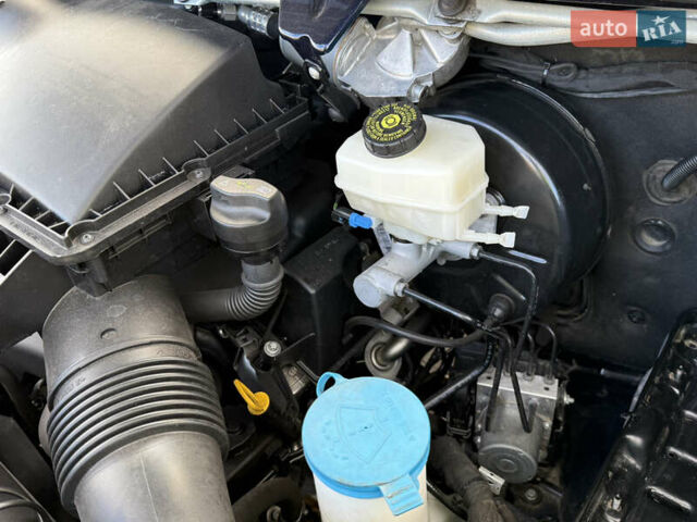 Черный Мерседес Sprinter, объемом двигателя 0 л и пробегом 185 тыс. км за 30800 $, фото 26 на Automoto.ua