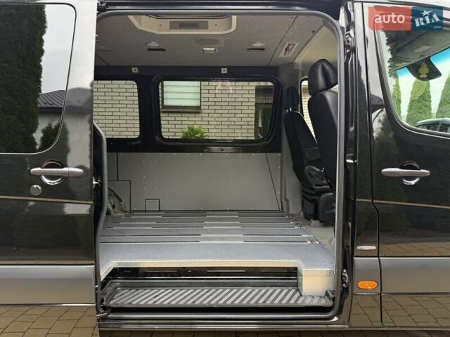 Черный Мерседес Sprinter, объемом двигателя 2.2 л и пробегом 181 тыс. км за 26900 $, фото 56 на Automoto.ua