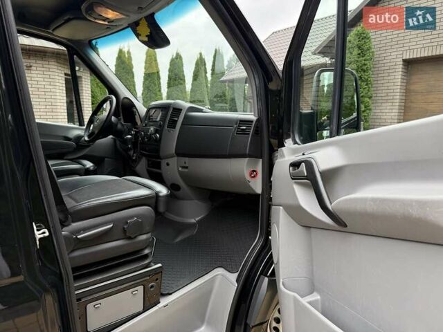 Черный Мерседес Sprinter, объемом двигателя 2.2 л и пробегом 181 тыс. км за 26900 $, фото 50 на Automoto.ua