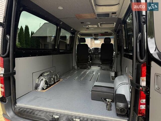 Черный Мерседес Sprinter, объемом двигателя 2.2 л и пробегом 181 тыс. км за 26900 $, фото 63 на Automoto.ua