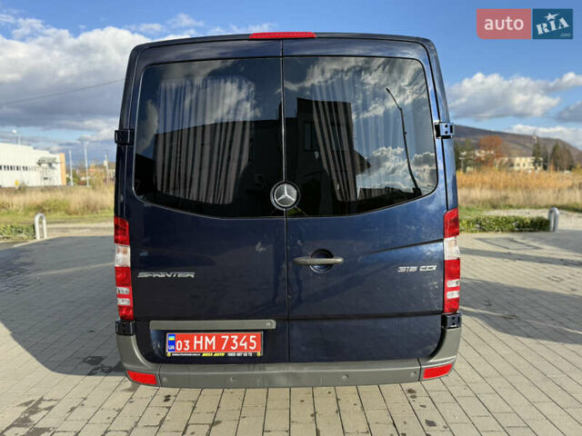 Черный Мерседес Sprinter, объемом двигателя 0 л и пробегом 185 тыс. км за 30800 $, фото 5 на Automoto.ua