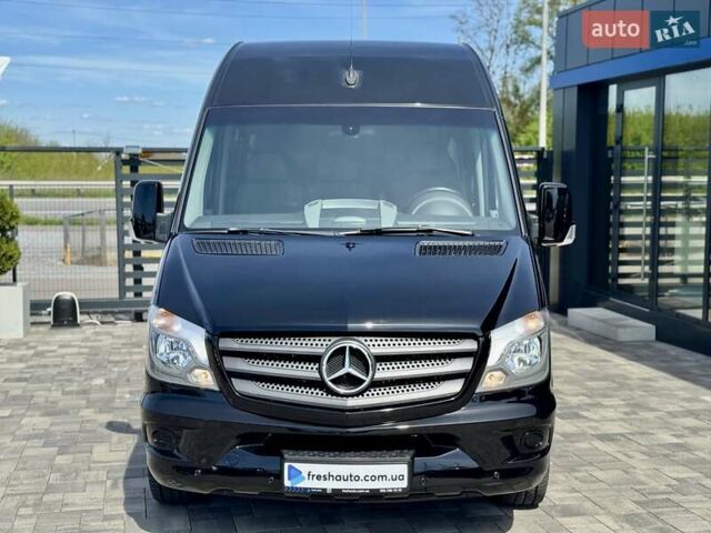 Черный Мерседес Sprinter, объемом двигателя 2.2 л и пробегом 161 тыс. км за 32500 $, фото 1 на Automoto.ua