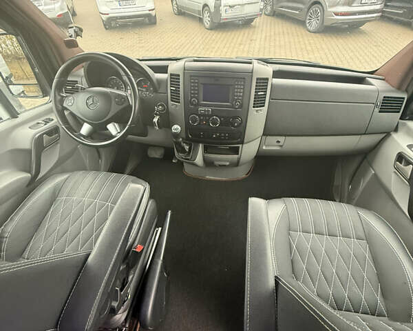Чорний Мерседес Sprinter, об'ємом двигуна 3 л та пробігом 470 тис. км за 37500 $, фото 22 на Automoto.ua