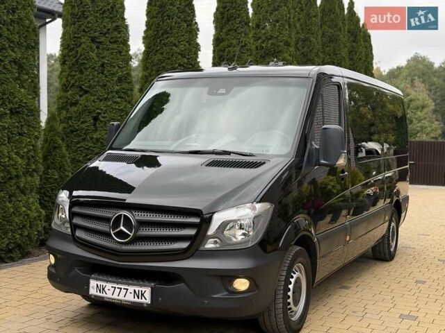 Черный Мерседес Sprinter, объемом двигателя 2.2 л и пробегом 181 тыс. км за 26900 $, фото 2 на Automoto.ua