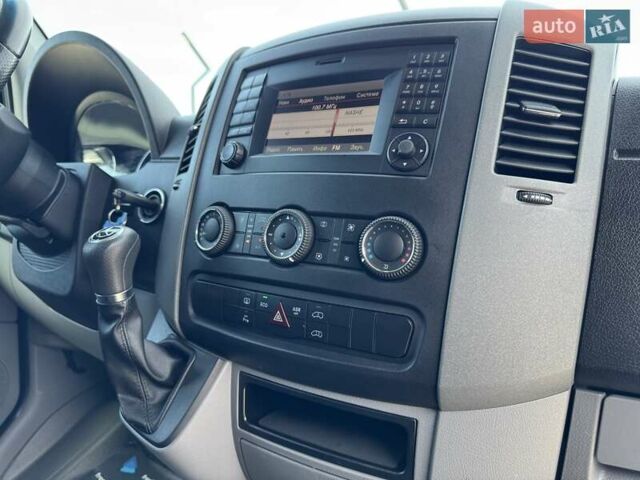 Черный Мерседес Sprinter, объемом двигателя 2.2 л и пробегом 161 тыс. км за 32500 $, фото 35 на Automoto.ua