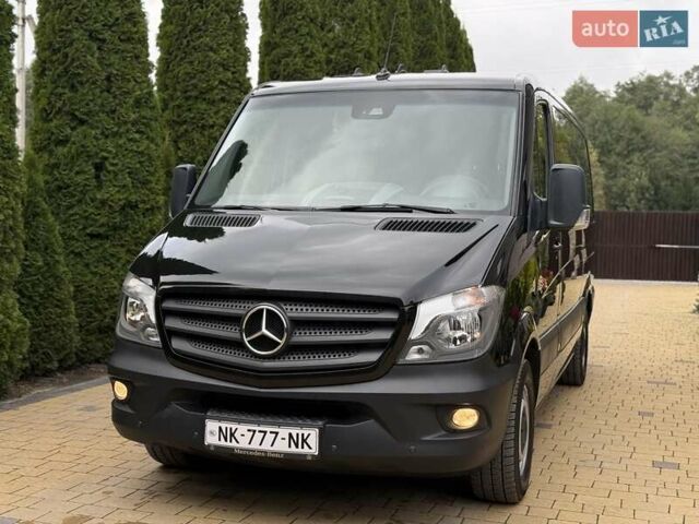 Черный Мерседес Sprinter, объемом двигателя 2.2 л и пробегом 181 тыс. км за 26900 $, фото 3 на Automoto.ua