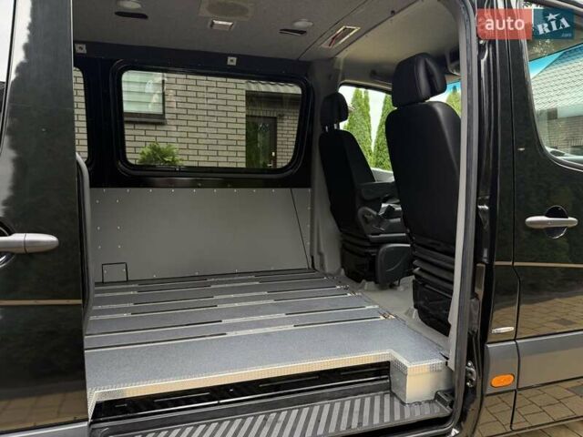 Черный Мерседес Sprinter, объемом двигателя 2.2 л и пробегом 181 тыс. км за 26900 $, фото 59 на Automoto.ua
