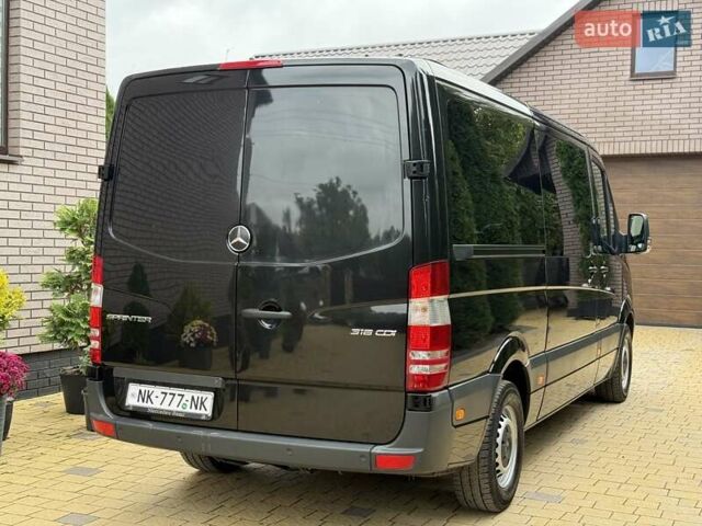 Черный Мерседес Sprinter, объемом двигателя 2.2 л и пробегом 181 тыс. км за 26900 $, фото 13 на Automoto.ua