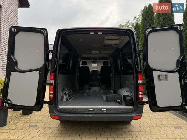 Черный Мерседес Sprinter, объемом двигателя 2.2 л и пробегом 181 тыс. км за 26900 $, фото 67 на Automoto.ua