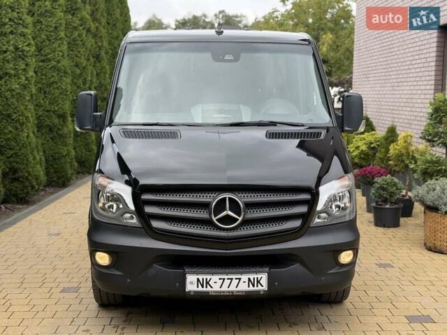 Черный Мерседес Sprinter, объемом двигателя 2.2 л и пробегом 181 тыс. км за 26900 $, фото 5 на Automoto.ua