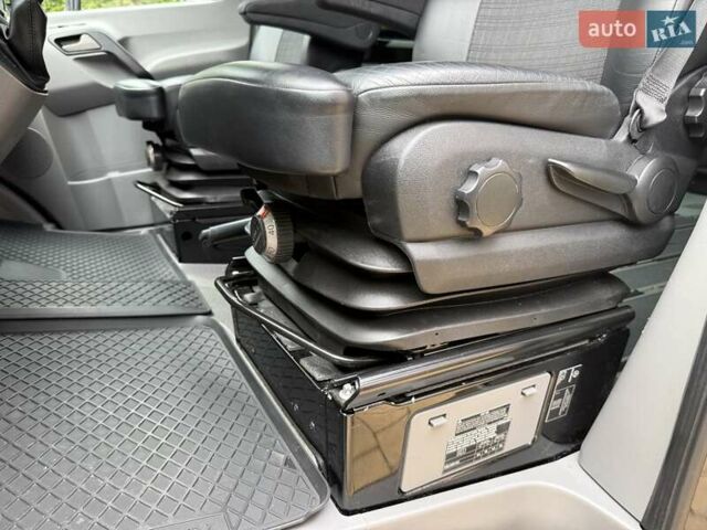 Черный Мерседес Sprinter, объемом двигателя 2.2 л и пробегом 181 тыс. км за 26900 $, фото 41 на Automoto.ua