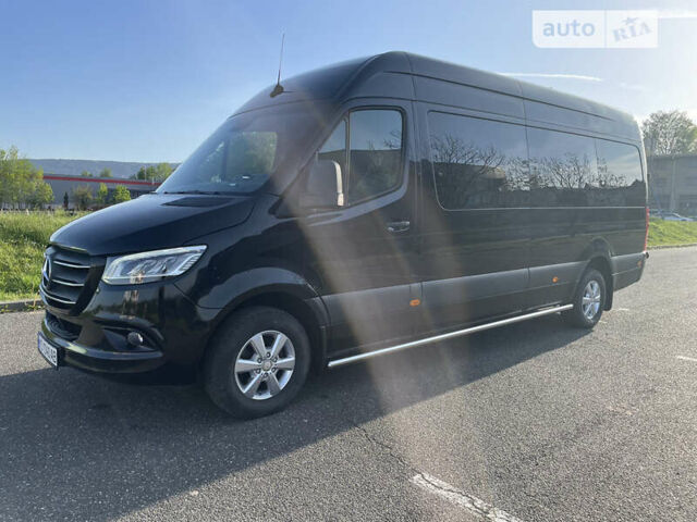 Черный Мерседес Sprinter, объемом двигателя 2.9 л и пробегом 170 тыс. км за 57671 $, фото 6 на Automoto.ua