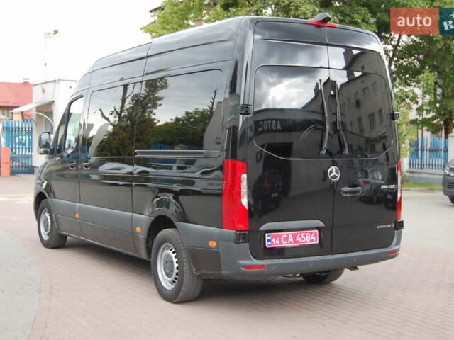 Черный Мерседес Sprinter, объемом двигателя 2.14 л и пробегом 471 тыс. км за 27800 $, фото 4 на Automoto.ua