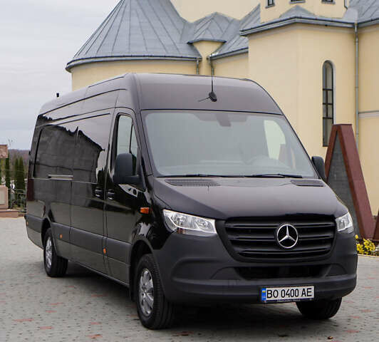 Черный Мерседес Sprinter, объемом двигателя 2.14 л и пробегом 500 тыс. км за 38300 $, фото 4 на Automoto.ua