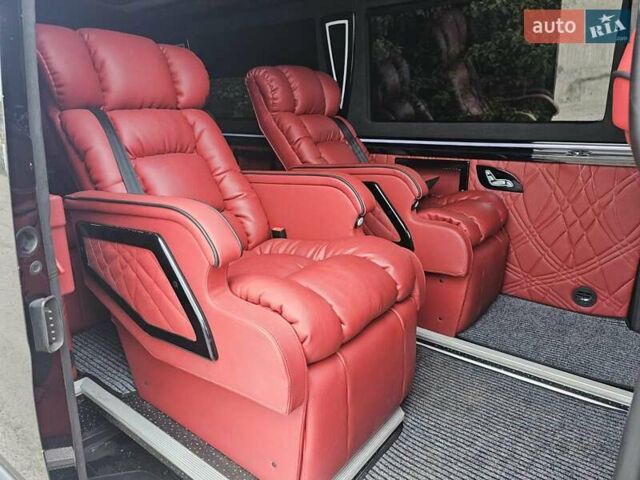 Чорний Мерседес Sprinter, об'ємом двигуна 2.14 л та пробігом 250 тис. км за 64000 $, фото 6 на Automoto.ua