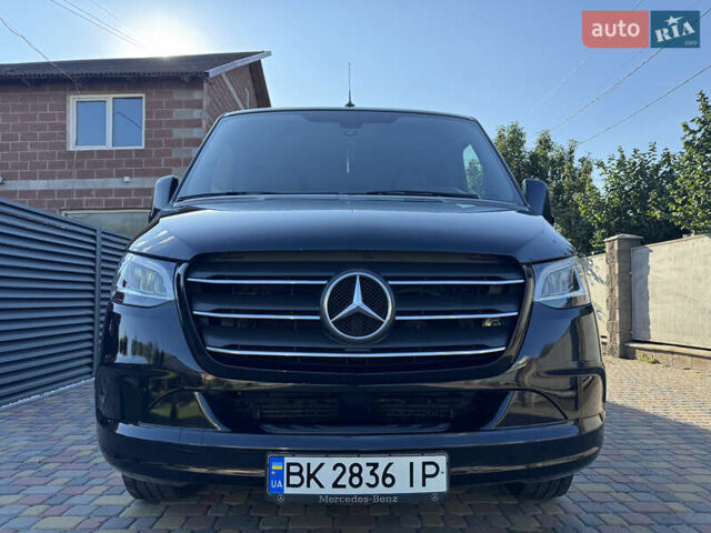 Чорний Мерседес Sprinter, об'ємом двигуна 2.2 л та пробігом 205 тис. км за 46990 $, фото 5 на Automoto.ua