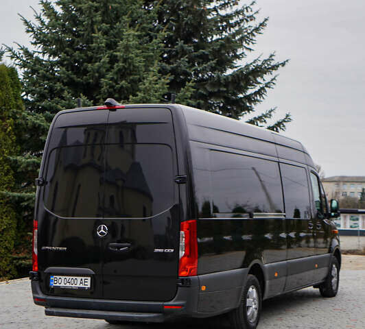 Черный Мерседес Sprinter, объемом двигателя 2.14 л и пробегом 500 тыс. км за 37999 $, фото 26 на Automoto.ua