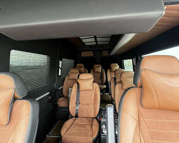 Чорний Мерседес Sprinter, об'ємом двигуна 2.14 л та пробігом 302 тис. км за 33000 $, фото 28 на Automoto.ua