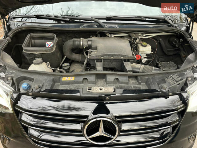 Чорний Мерседес Sprinter, об'ємом двигуна 2.99 л та пробігом 340 тис. км за 58000 $, фото 19 на Automoto.ua