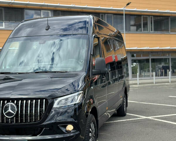 Чорний Мерседес Sprinter, об'ємом двигуна 2.9 л та пробігом 370 тис. км за 49500 $, фото 1 на Automoto.ua