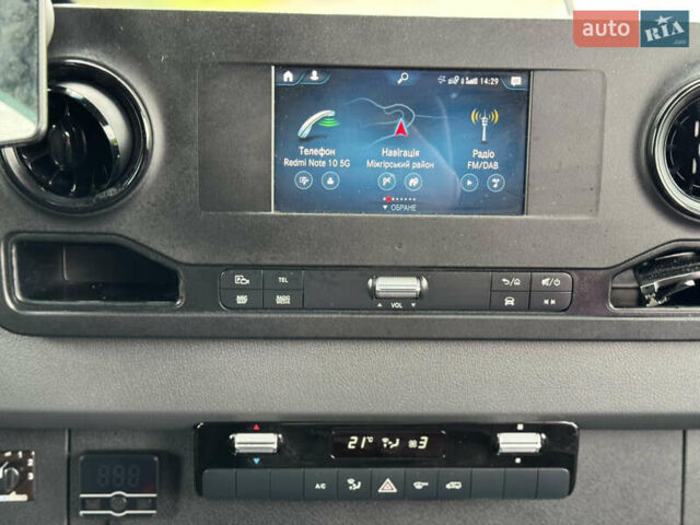Чорний Мерседес Sprinter, об'ємом двигуна 2.9 л та пробігом 370 тис. км за 49500 $, фото 40 на Automoto.ua
