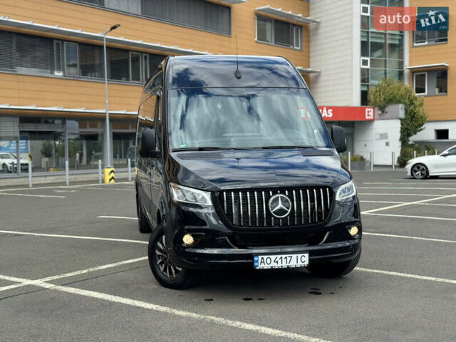 Чорний Мерседес Sprinter, об'ємом двигуна 2.9 л та пробігом 370 тис. км за 47000 $, фото 5 на Automoto.ua