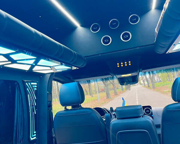 Чорний Мерседес Sprinter, об'ємом двигуна 2.99 л та пробігом 340 тис. км за 58000 $, фото 17 на Automoto.ua