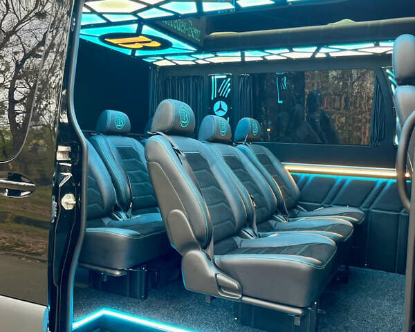 Чорний Мерседес Sprinter, об'ємом двигуна 2.99 л та пробігом 340 тис. км за 58000 $, фото 14 на Automoto.ua