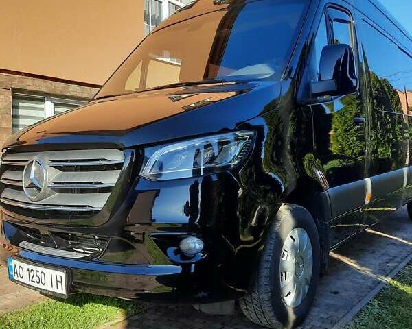 Чорний Мерседес Sprinter, об'ємом двигуна 3 л та пробігом 225 тис. км за 51800 $, фото 1 на Automoto.ua