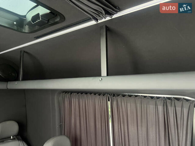 Чорний Мерседес Sprinter, об'ємом двигуна 3 л та пробігом 451 тис. км за 44000 $, фото 43 на Automoto.ua