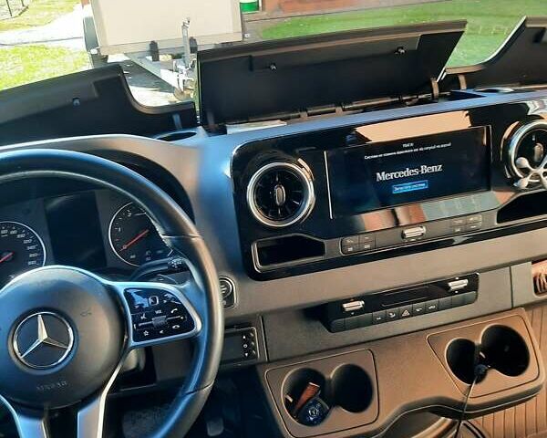 Чорний Мерседес Sprinter, об'ємом двигуна 3 л та пробігом 225 тис. км за 51800 $, фото 11 на Automoto.ua