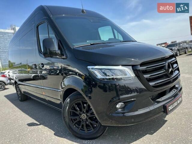 Черный Мерседес Sprinter, объемом двигателя 1.99 л и пробегом 17 тыс. км за 250000 $, фото 23 на Automoto.ua