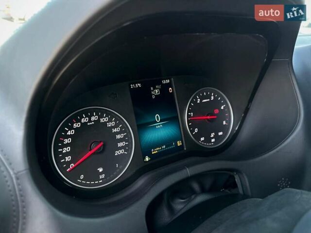 Черный Мерседес Sprinter, объемом двигателя 1.99 л и пробегом 17 тыс. км за 250000 $, фото 49 на Automoto.ua