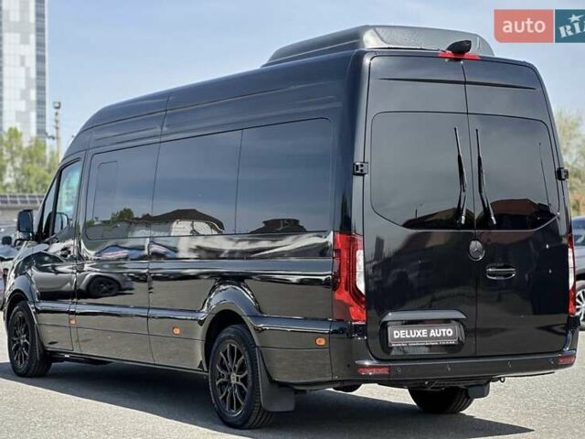 Черный Мерседес Sprinter, объемом двигателя 1.99 л и пробегом 17 тыс. км за 250000 $, фото 19 на Automoto.ua