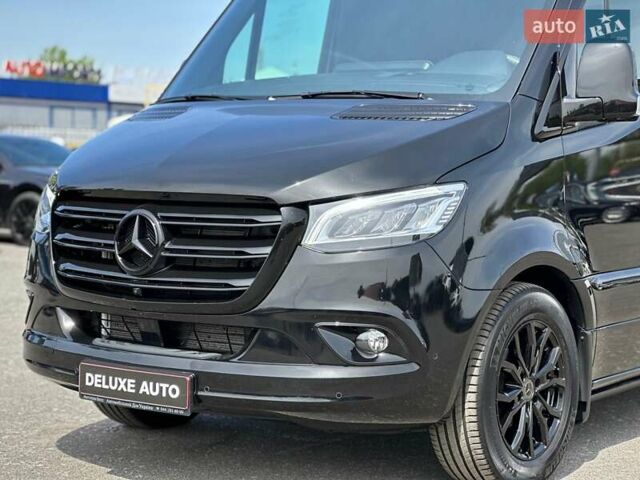 Черный Мерседес Sprinter, объемом двигателя 1.99 л и пробегом 17 тыс. км за 250000 $, фото 7 на Automoto.ua