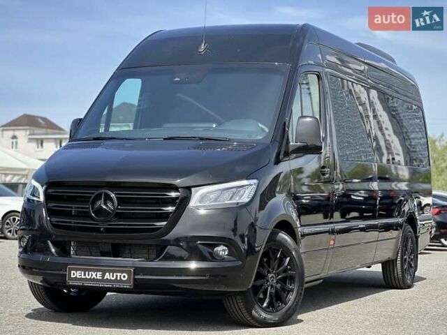 Черный Мерседес Sprinter, объемом двигателя 1.99 л и пробегом 17 тыс. км за 250000 $, фото 17 на Automoto.ua
