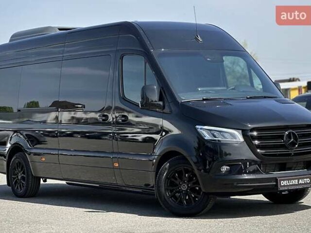 Черный Мерседес Sprinter, объемом двигателя 1.99 л и пробегом 17 тыс. км за 250000 $, фото 28 на Automoto.ua