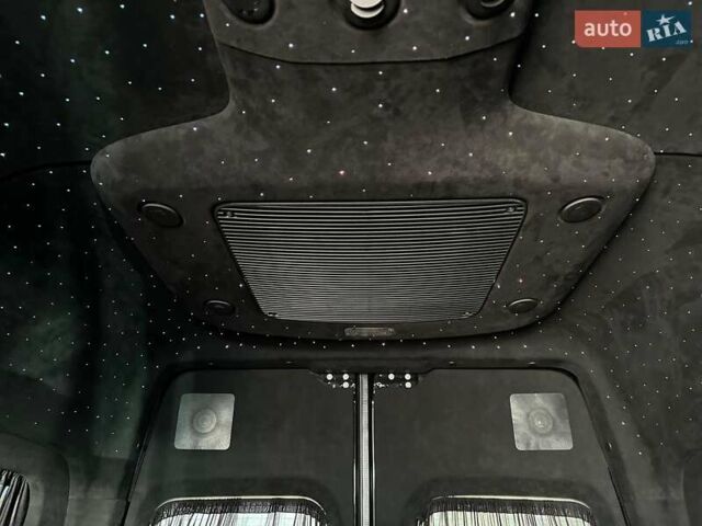 Черный Мерседес Sprinter, объемом двигателя 1.99 л и пробегом 17 тыс. км за 220000 $, фото 95 на Automoto.ua