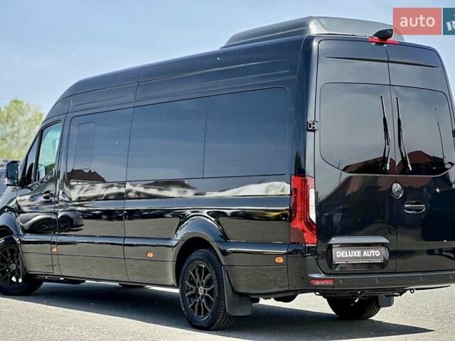 Черный Мерседес Sprinter, объемом двигателя 1.99 л и пробегом 17 тыс. км за 250000 $, фото 35 на Automoto.ua