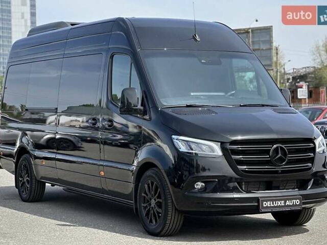 Черный Мерседес Sprinter, объемом двигателя 1.99 л и пробегом 17 тыс. км за 250000 $, фото 6 на Automoto.ua