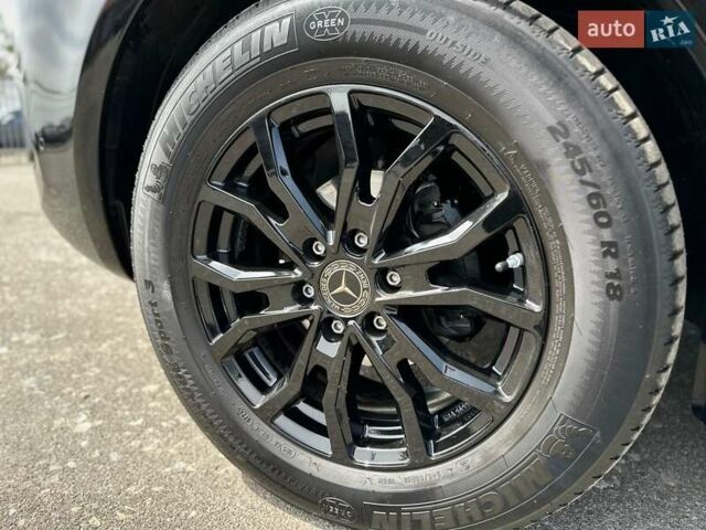 Черный Мерседес Sprinter, объемом двигателя 1.99 л и пробегом 17 тыс. км за 250000 $, фото 5 на Automoto.ua