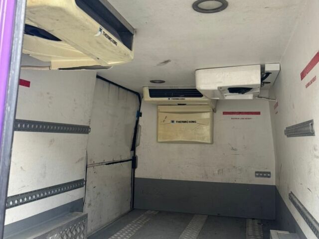 Фіолетовий Мерседес Sprinter, об'ємом двигуна 2.14 л та пробігом 381 тис. км за 15200 $, фото 7 на Automoto.ua