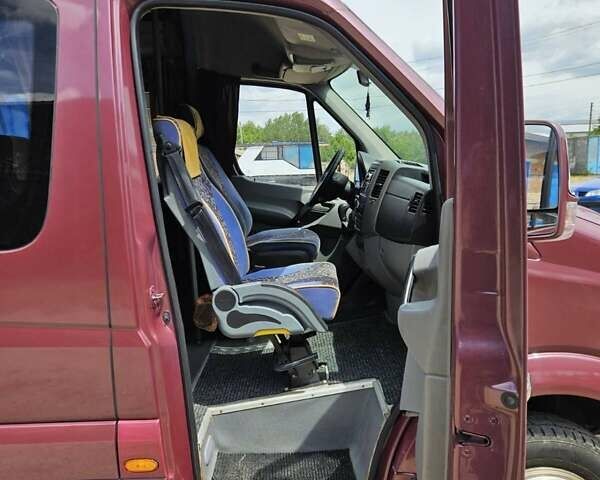 Фіолетовий Мерседес Sprinter, об'ємом двигуна 2.9 л та пробігом 530 тис. км за 38197 $, фото 9 на Automoto.ua