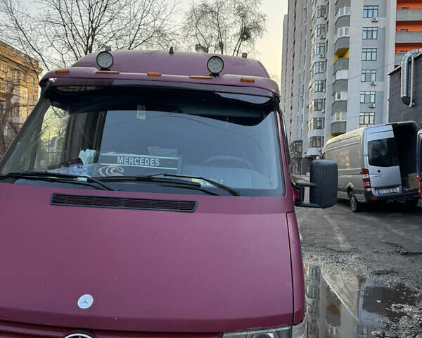 Фиолетовый Мерседес Sprinter, объемом двигателя 2.9 л и пробегом 500 тыс. км за 7000 $, фото 3 на Automoto.ua