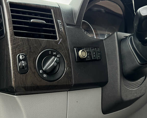 Коричневый Мерседес Sprinter, объемом двигателя 0 л и пробегом 720 тыс. км за 29500 $, фото 37 на Automoto.ua